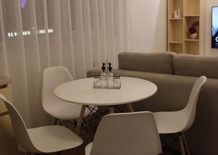 Trev 公寓 地拉那